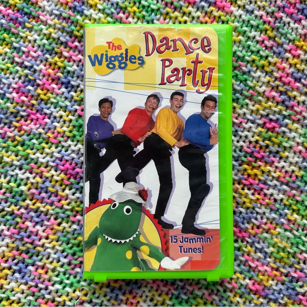 The Wiggles Dance Party 2001 VHS Y2K